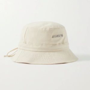 Jacquemus le bob gadjo